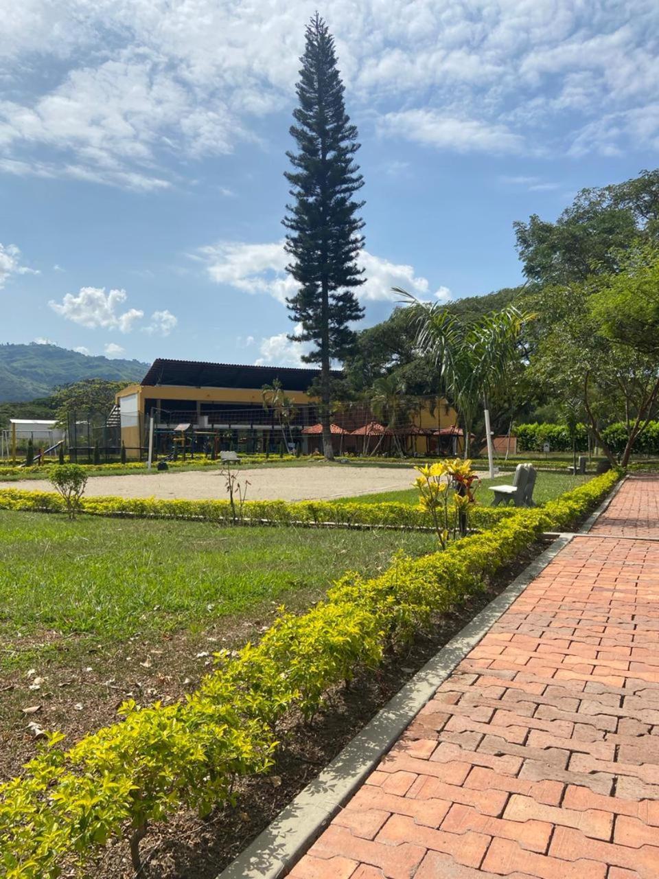 Hotel Villa Zaragoza Luaran gambar