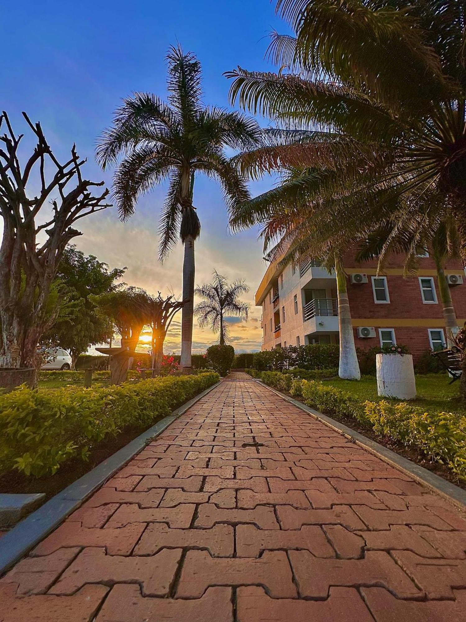Hotel Villa Zaragoza Luaran gambar